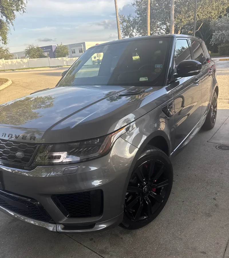 Grey Range Rover Sport after the detail